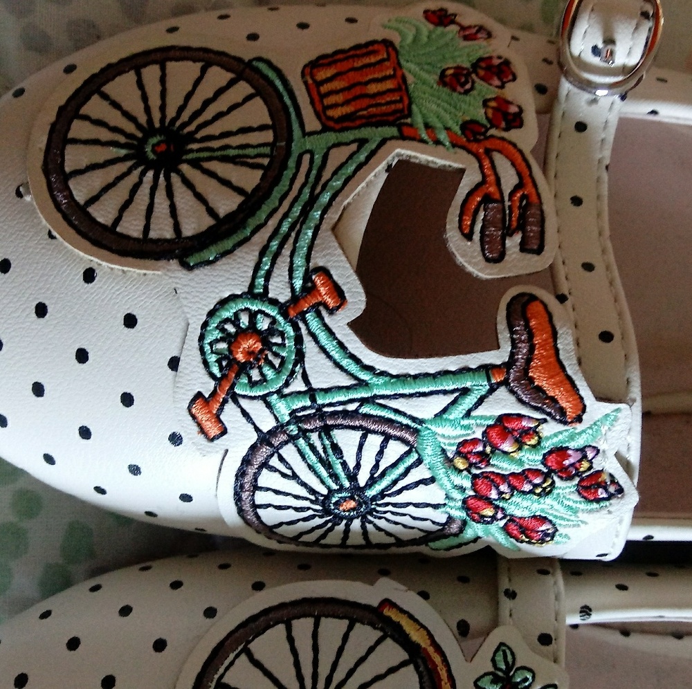 Cute Flats - image 3